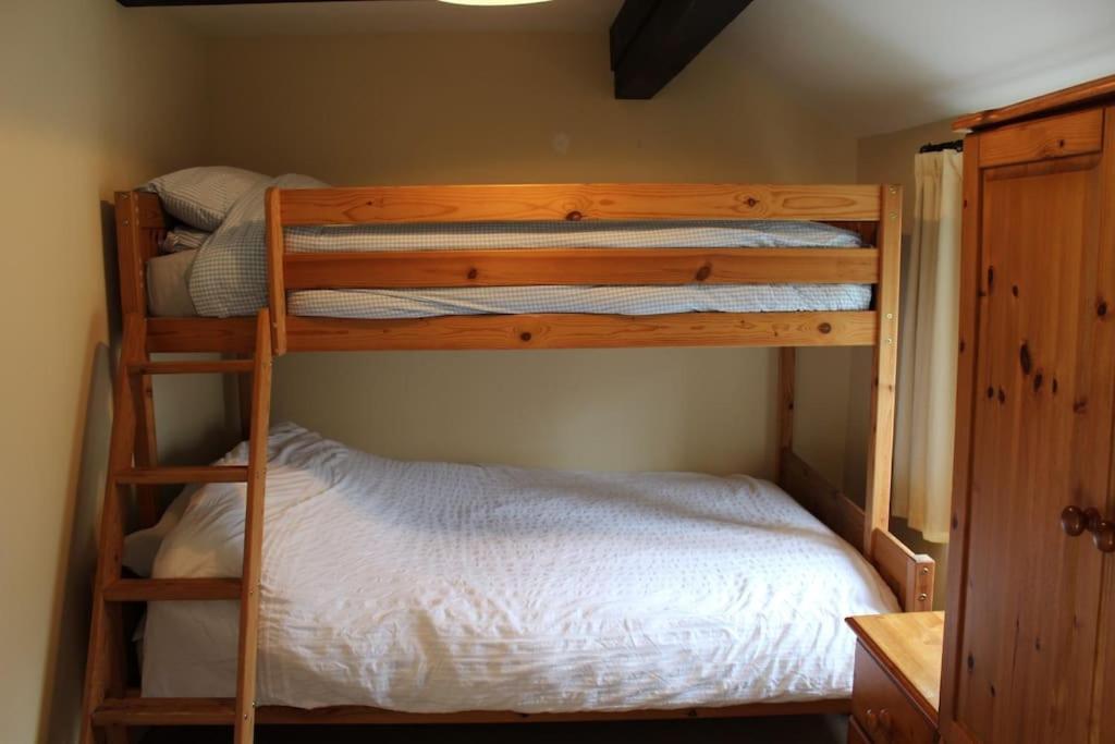 Cozy Country Cottage With Beautiful Rural Views New Quay Eksteriør billede